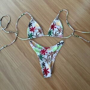 Benoa Swim Tiare bikini set